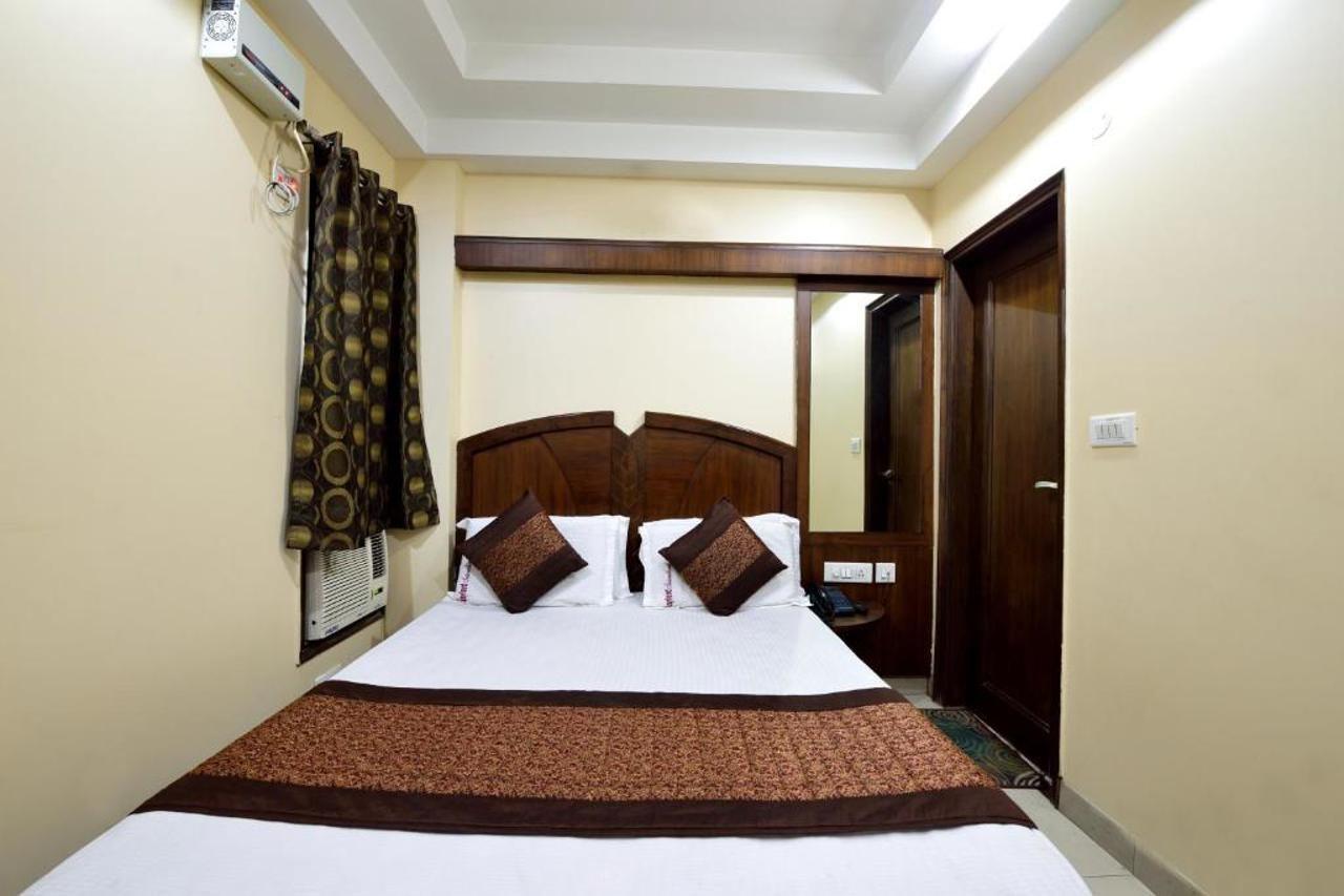 Hotel Gaylord International - New Delhi Exteriör bild